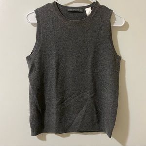 SAKS FIFTH AVENUE 100% Cashmere Gray Sleeveless Sweater Vest